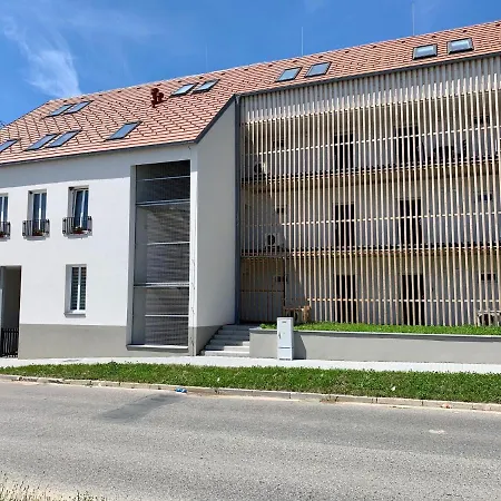 C16 * Mikulov